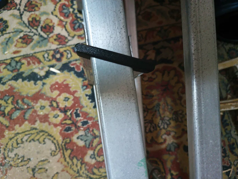 Ốp bảo vệ cạnh và bậc thang cho thang Hailo (2 phiên bản) - Image 7