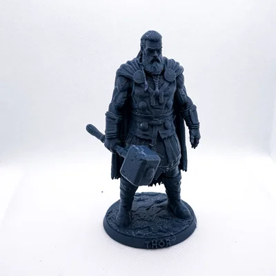 Thor thần sấm Bắc Âu - Phiên bản hình dáng con người