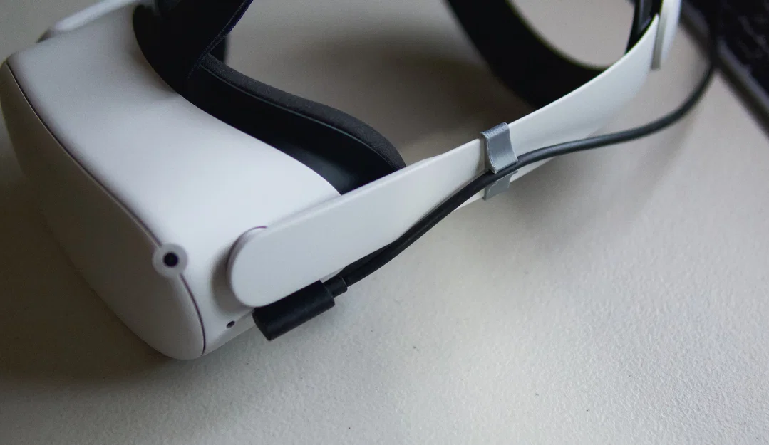 Kẹp giữ dây cáp Link cho Oculus Quest 2 Elite Strap - Image 3