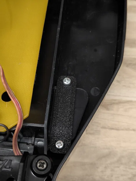 Nắp đậy lỗ công tắc xe RC Tamiya DT-02 - Phụ kiện in 3D hữu ích - Image 1