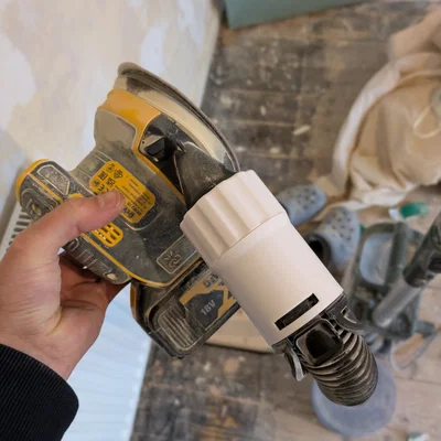 Đầu chuyển đổi máy chà nhám DeWalt sang máy hút bụi Shark