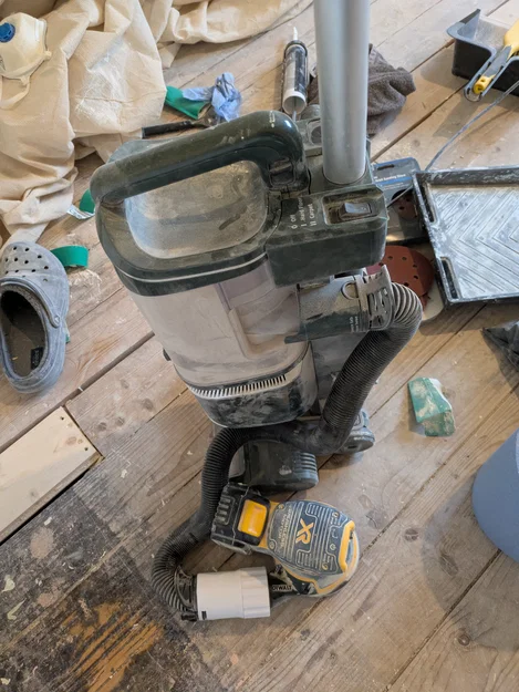 Đầu chuyển đổi máy chà nhám DeWalt sang máy hút bụi Shark - Image 3