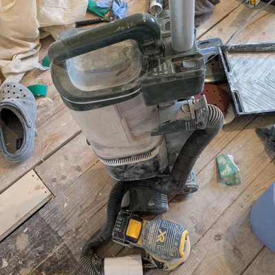 Đầu chuyển đổi máy chà nhám DeWalt sang máy hút bụi Shark