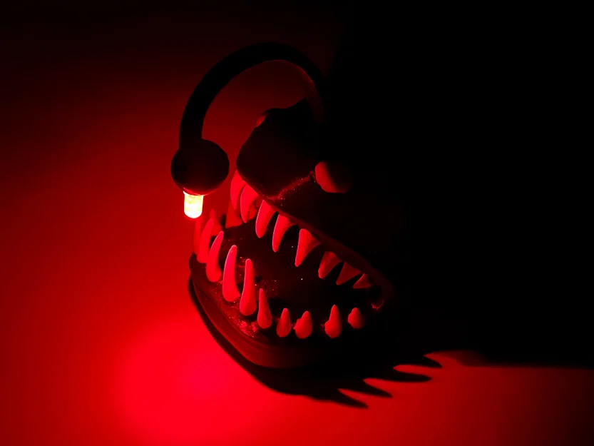 Mô hình/Đèn cá vảy chân (Angler fish) - Bộ sưu tập Aquatic Life/Halloween - Image 2