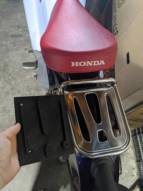 Đế Gắn Giỏ Sau Cho Xe Honda Super Cub C125 In 3D Tiện Dụng - Image 1