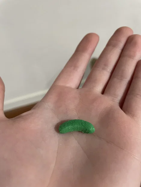 Mô hình 3D quả dưa chuột uốn cong độc đáo (Pickle with Bend) - Image 1