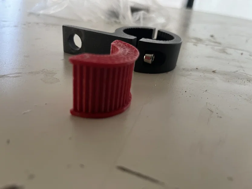 Miếng đệm thu nhỏ ngàm kẹp đèn 32mm sang 21mm cho xe 4x4 - Image 1