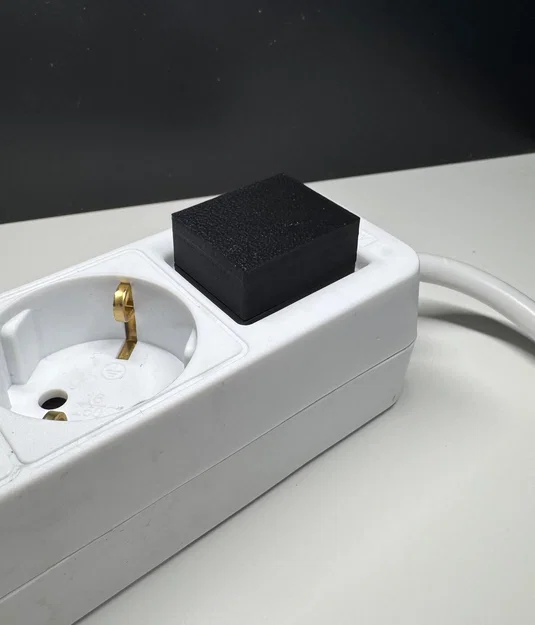 Nắp che công tắc ổ cắm chống sáng (Switch Blackout Cover) - Image 2