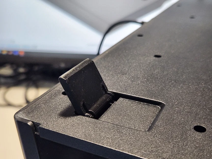 Chân đế thay thế cho bàn phím Vigor GK20 (Vigor GK20 Keyboard Foot) - Image 1