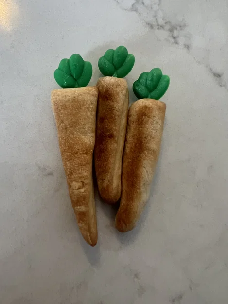 Phụ kiện tạo hình lá cà rốt (Carrot top) - Image 1