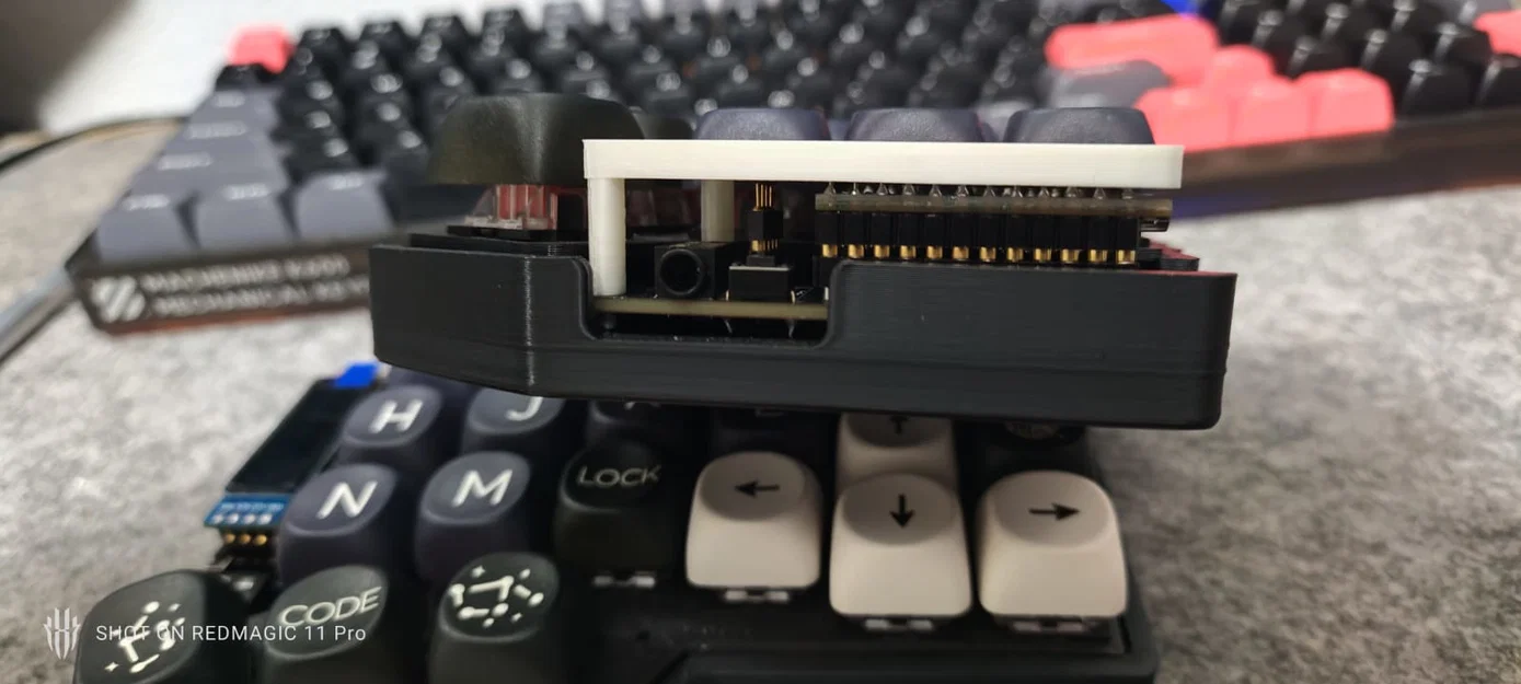 Khung bảo vệ màn hình OLED I2C cho bàn phím cơ CRKBD - Image 5