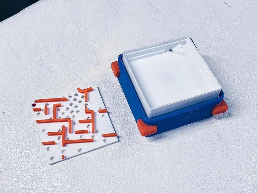 Mê cung nghiêng sử dụng bi sắt (Ball Bearing Tilt Maze) - Image 3