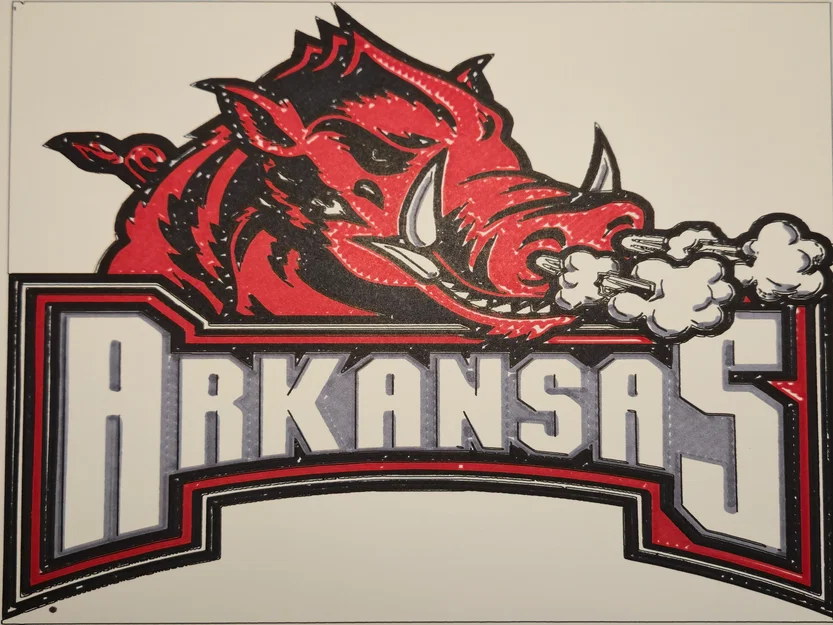 Vẽ logo Arkansas Razorback bằng máy in 3D và Sharpie - Image 1