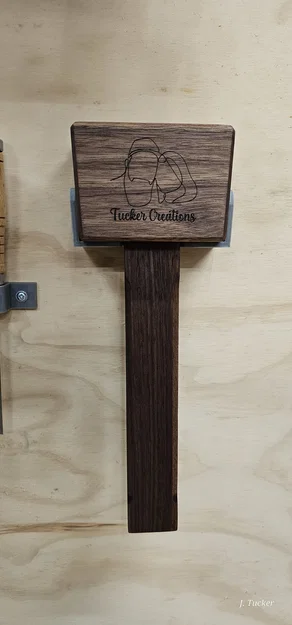 Giá treo búa đục gỗ (Jointer Mallet Holder) in 3D gọn gàng - Image 1