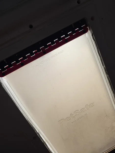 Thay thế bản lề cửa PetSafe (Chỉ dành cho phiên bản Panel Door) - Image 1