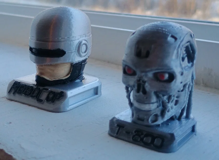 Tượng bán thân RoboCop kèm đế - Image 1