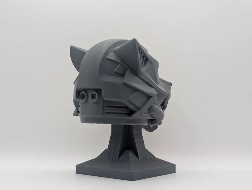 Mô hình trưng bày mũ chiến binh Space Wolves Warhammer 40K (In 3D) - Image 2