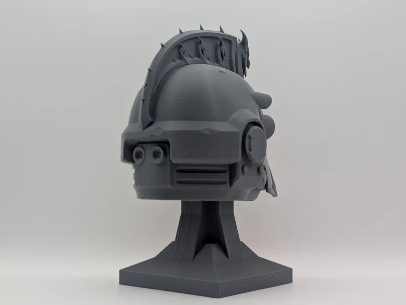Mô hình mũ chiến binh Alpha Legion - Warhammer 40K Decor cực chất - Image 2