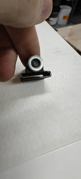 Ngàm gắn đèn Olight lên kính bảo hộ - Image 3