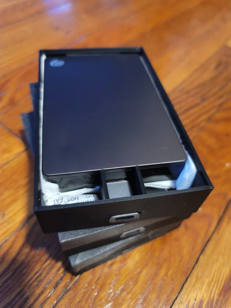 Vỏ hộp bảo vệ Seagate Backup Plus Portable HDD sang cổng USB-C - Image 1