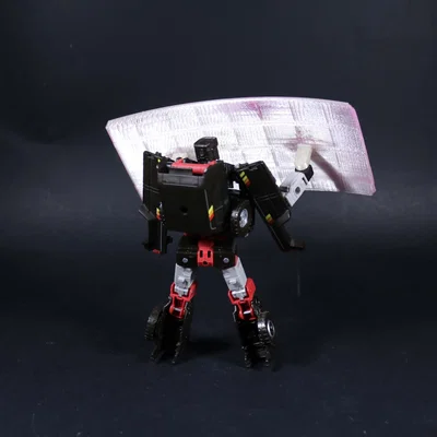 Lá chắn năng lượng Skybound cho mô hình Transformers Trailbreaker