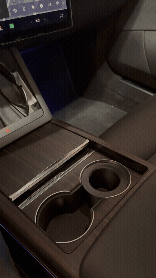 Đế giữ lon cà phê Illy cho Tesla Model S - Thumbnail 1