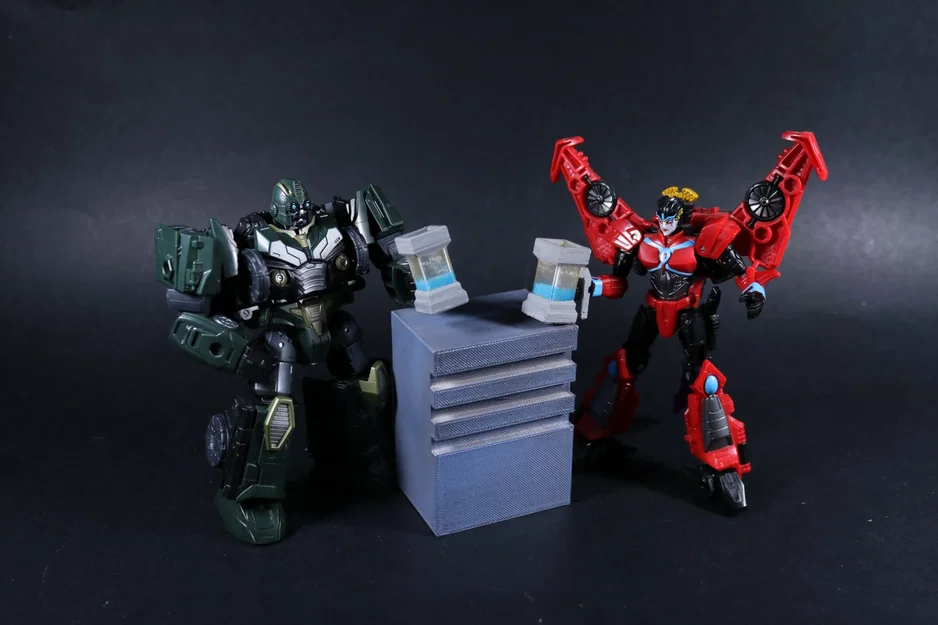 Chiếc cốc Maccadam dành cho Transformers AotP Alchemist Prime - Image 6