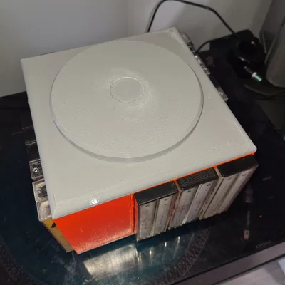 Cassette Carousel - Khay Xoay Đựng Băng Cassette