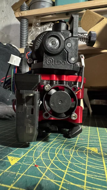 Giá gắn CR Touch cho đầu in Vz (Universal Hot End) - Image 1