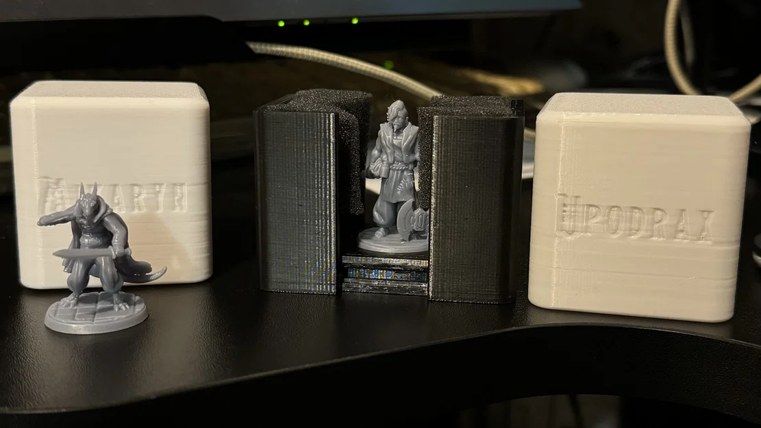 Hộp Đựng Mô Hình Mini - Image 1