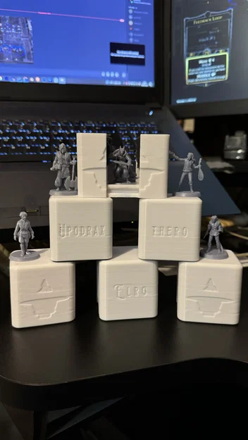 Hộp Đựng Mô Hình Mini - Image 2