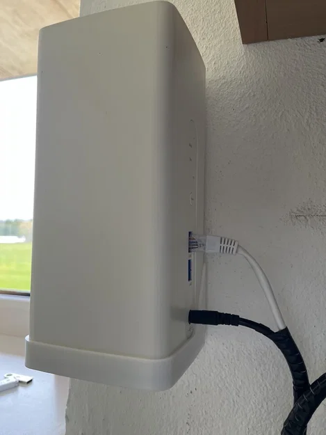 Giá treo tường router Huawei B618s - Giải pháp gọn gàng cho nhà bạn - Image 2