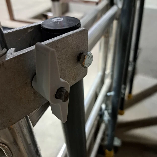 Núm vặn cánh bướm thay thế cho giàn giáo Centaure Quad'Up Evolution - Image 2