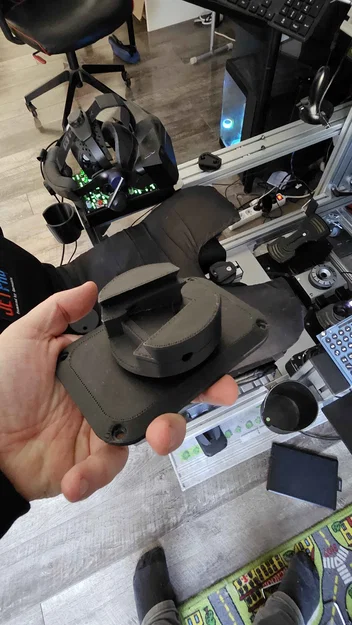 Ngàm tháo lắp nhanh (Quick Release) cho Fanatec Shifter - Image 3