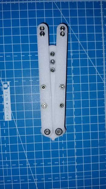 BaseballbatV2 - [Balisong] - Image 4