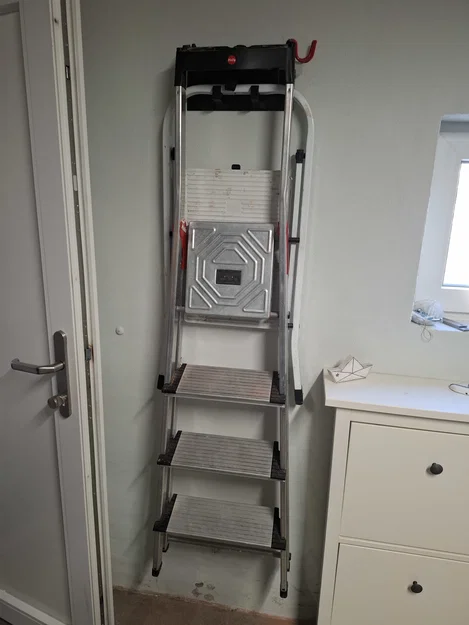 Giá treo tường kết hợp cho thang Hailo và thang gấp - Image 4