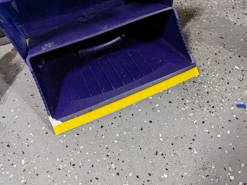 Sửa chữa/Thay thế lưỡi hốt rác Rubbermaid - Image 2