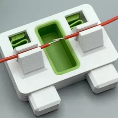 Trạm hỗ trợ hàn dây điện in 3D tiện lợi với khay chứa xỉ