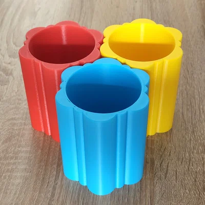 Ống cắm bút hình hoa - Giá đỡ bút màu, bút dạ hoặc dụng cụ trang điểm