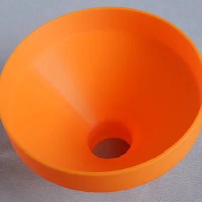 Phễu vặn ren cho can 5 lít