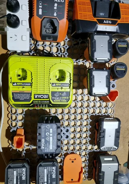 Giá treo pin Ryobi 18V - Hệ thống Multiboard / Multiconnect - Image 5