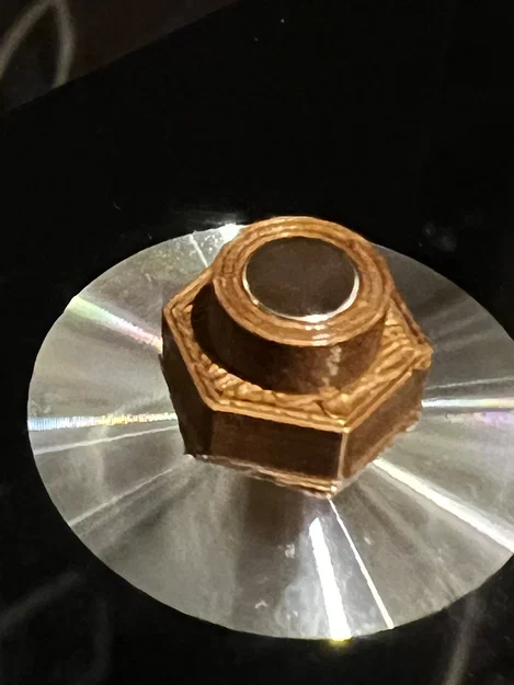 Pát giữ nam châm hình lục giác cho tấm ốp hông FlashForge Adventurer 5M - Image 4