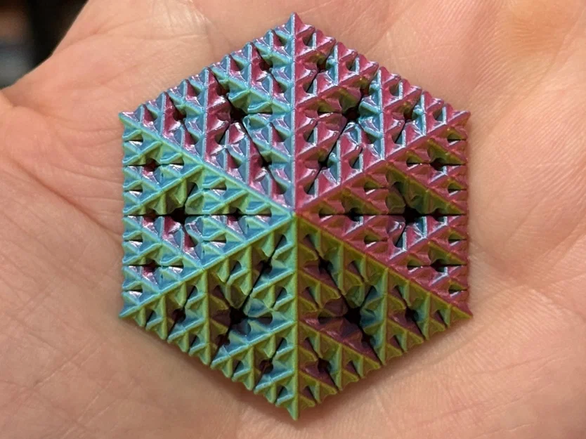 Kim tự tháp Fractal Sierpiński Snowflake - Cấp độ 3 (Vase Mode) - Image 1