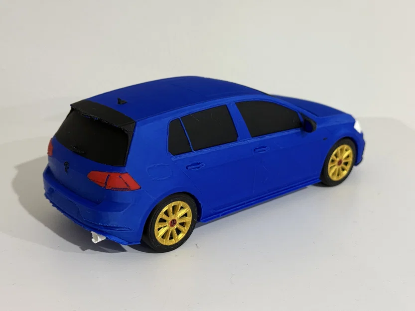 Mô hình xe VW Golf R tỷ lệ 1:24 sắc nét cho người yêu thích 3D - Image 2