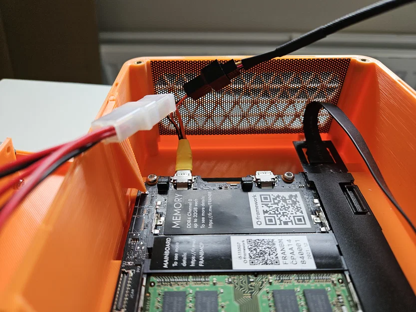 Server NAS/Media Framework 13 có pin dự phòng - Image 7