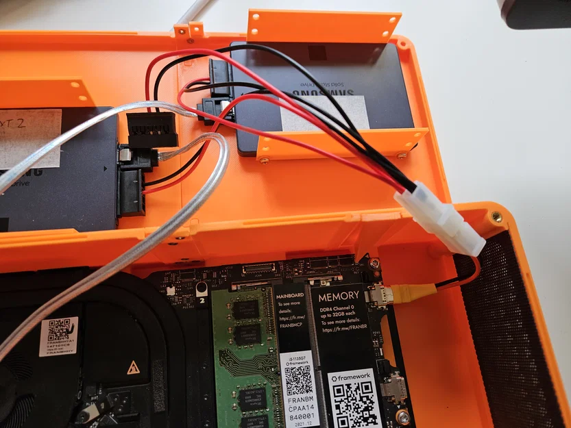 Server NAS/Media Framework 13 có pin dự phòng - Image 8