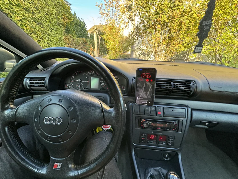 Cửa gió điều hòa Audi A4 B5 (Bản gốc bởi Maggamaker) kèm giá đỡ MagSafe - Image 1