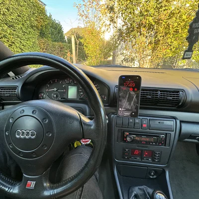 Cửa gió điều hòa Audi A4 B5 (Bản gốc bởi Maggamaker) kèm giá đỡ MagSafe
