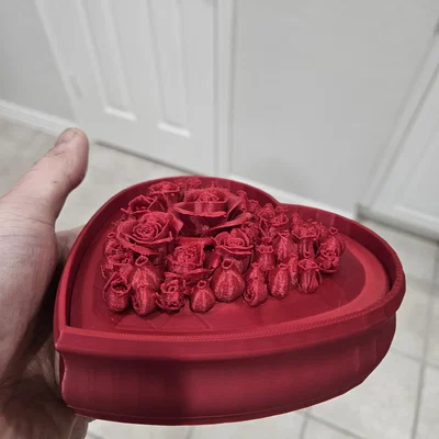 Mẫu in 3D hộp quà trái tim hoa hồng lãng mạn cho ngày Valentine