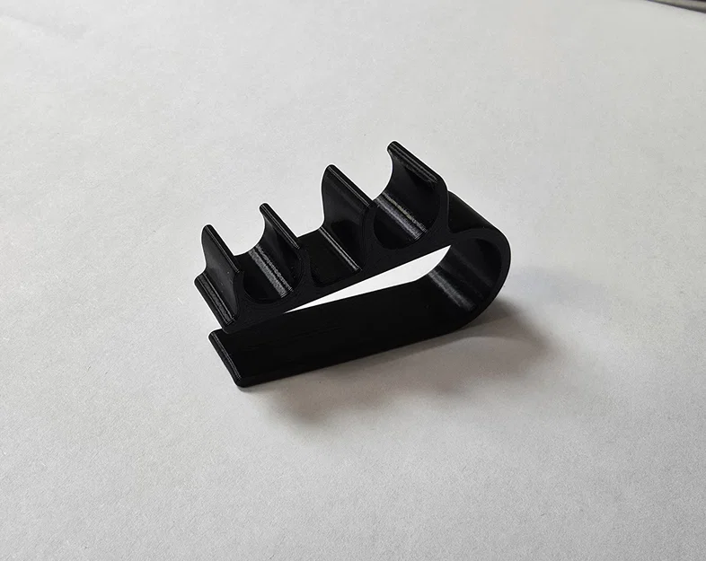 Kẹp cài bút và bút dạ trên tấm chắn nắng ô tô cực tiện lợi - Image 3